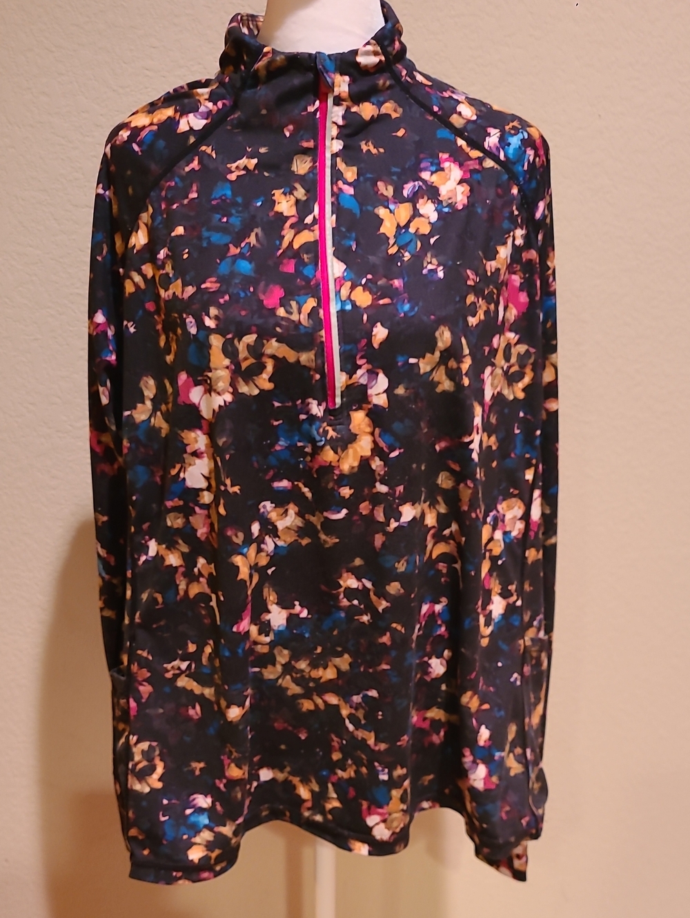 Xersion Black Floral Active Top with Pink, Blue & Gold Accents Size XL